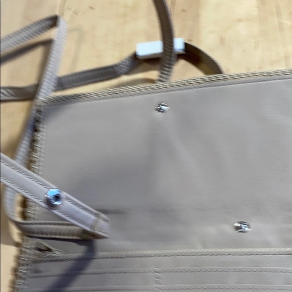 Liz Claiborne Neutral Crossbody/ Clutch - Picture 8 of 8